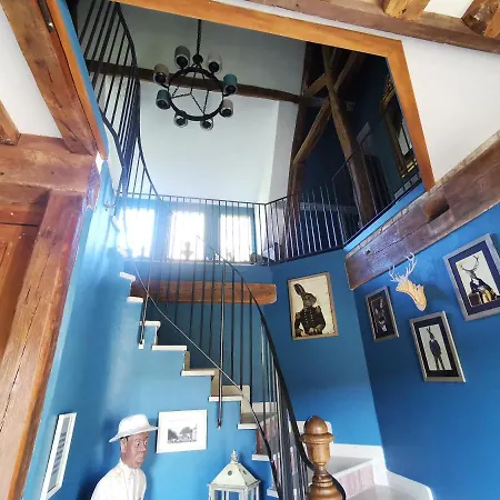 Bed & Breakfast La Cour D'hortense 3*