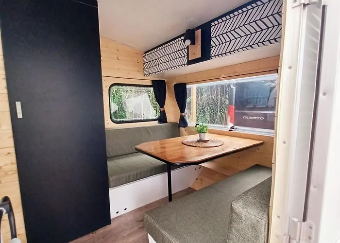 Couette-café La Cour D'hortense