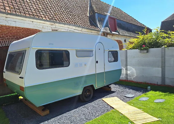 Couette-café La Cour D'hortense 4*