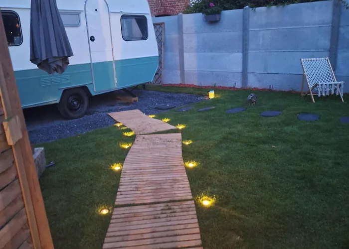 La Cour D'hortense 4*