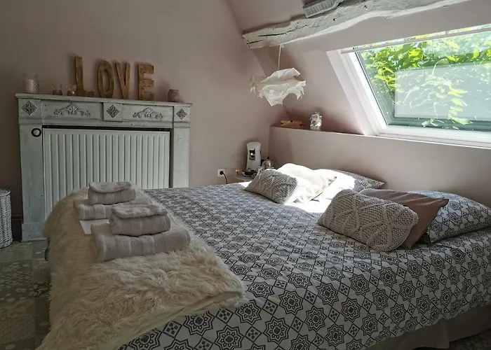 Couette-café La Cour D'hortense